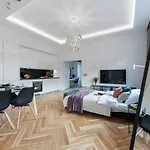 Marszalkowska Center Serviced Apartments